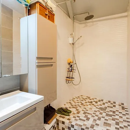 La Maison Du Cavalier Bleu By Interhome * Trouville-sur-Mer