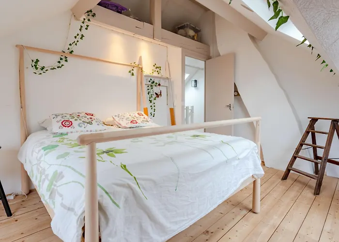 Vakantiehuis La Maison Du Cavalier Bleu By Interhome