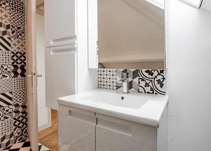 La Maison Du Cavalier Bleu By Interhome