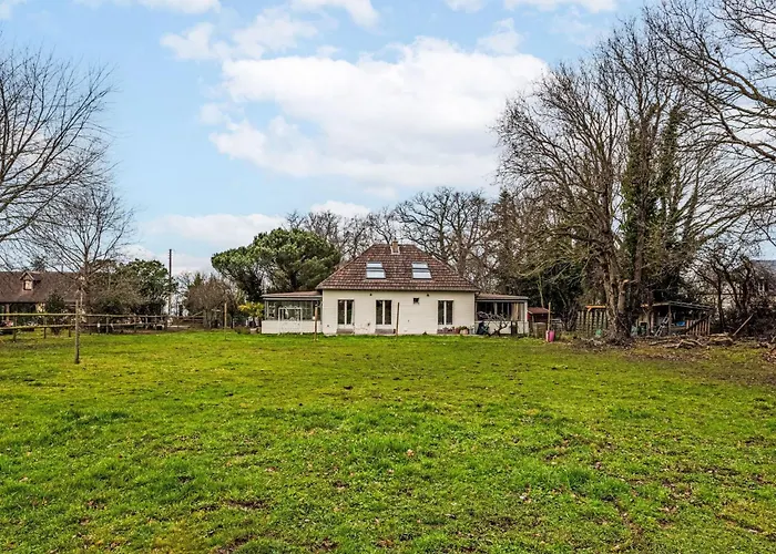 Vakantiehuis La Maison Du Cavalier Bleu By Interhome *