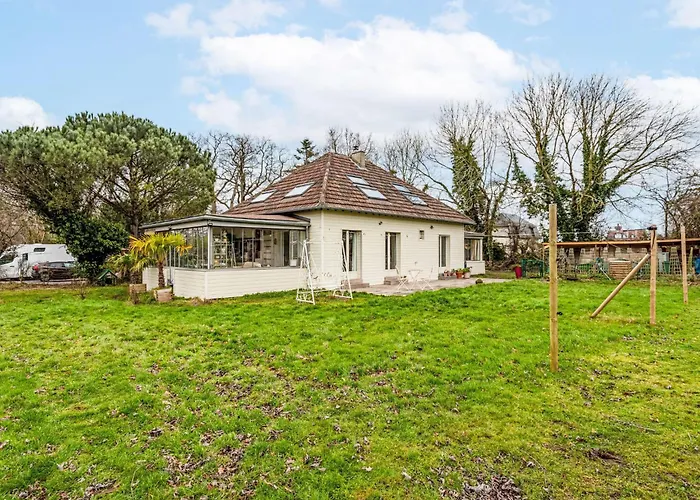 La Maison Du Cavalier Bleu By Interhome Vakantiehuis Trouville-sur-Mer